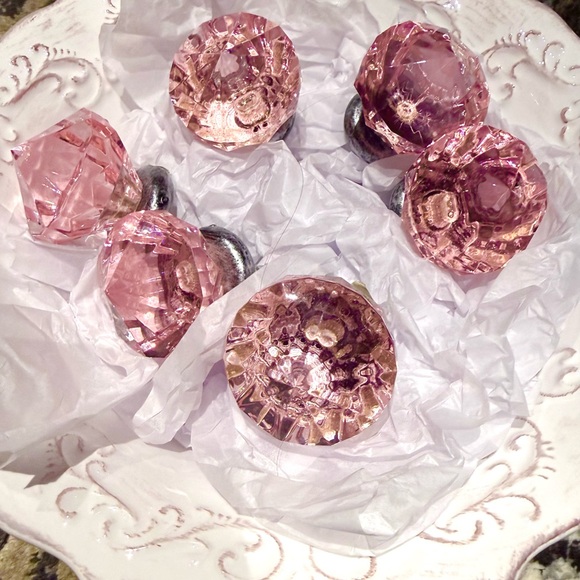 Crystal Cut - Dresser Knobs (6) - Picture 3 of 3